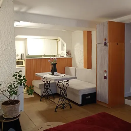 Pearl Of Danube Appartement Chl'aba