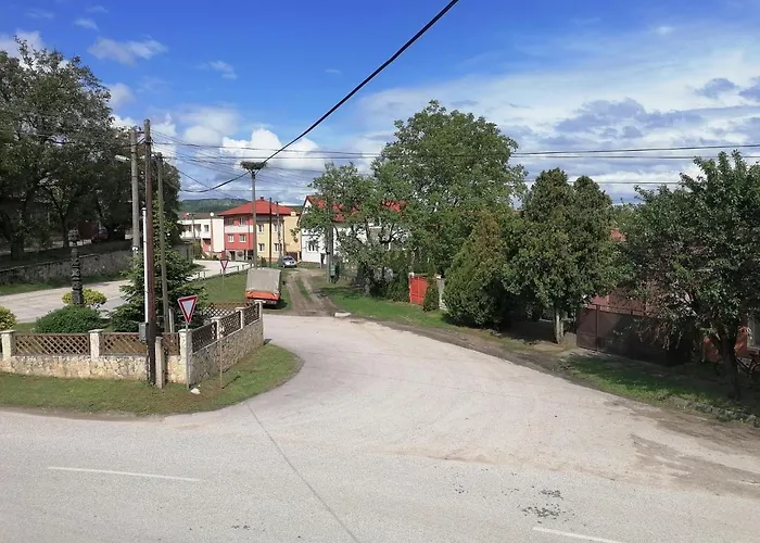 Pearl Of Danube Helemba