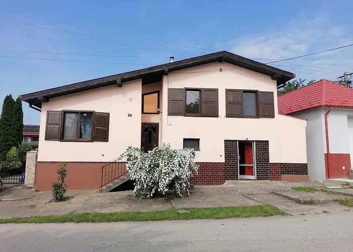 Pearl Of Danube Apartment *